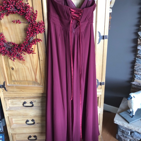 Matching Plus Size Grad Dresses - Picture 9 of 11
